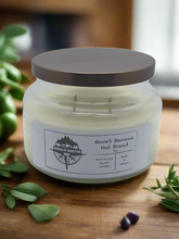 Load image into Gallery viewer, Mom's Banana Nut Bread - Soy Candle