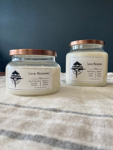 Love Blossoms - Soy Candle