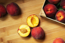 Load image into Gallery viewer, Sweet Peach - Wax Melt
